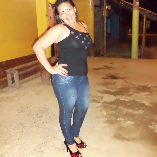 Magaly Moreno Photo 14