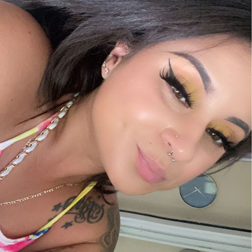 Crystal Fuentes Photo 15