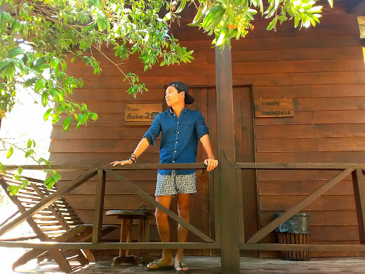 Roberto Herrera Photo 14