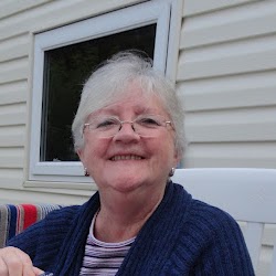 Barbara Glover Photo 14