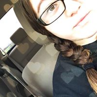 Caitlyn Moore Photo 2