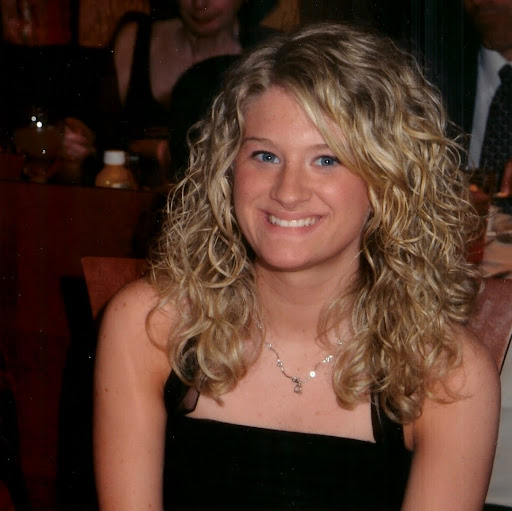 Kristen Schmidt Photo 11