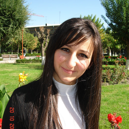 Hasmik Hovhannisyan Photo 14