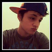 Adrian Garay Photo 7