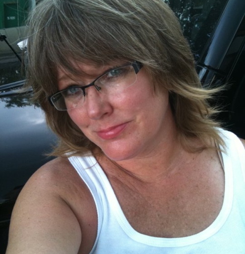 Laura Crowder Photo 15