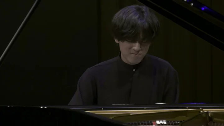 Yim Chan Photo 21