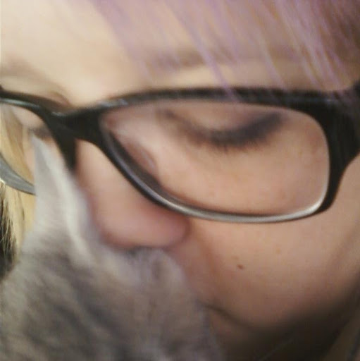 Sarah Simms Photo 11