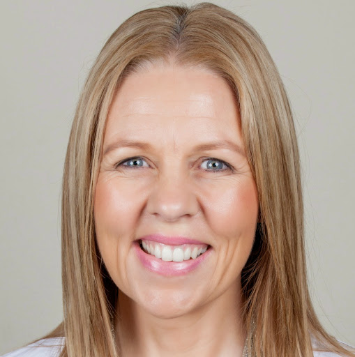 Ruth Knight Photo 16
