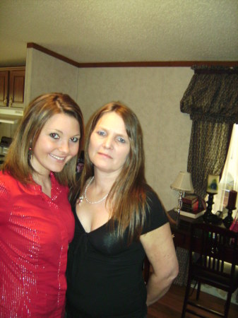 Carolyn Calvert Photo 9