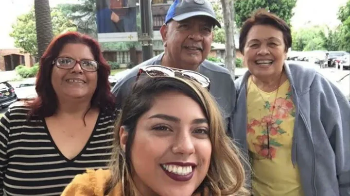 Theresa Olivas Photo 16