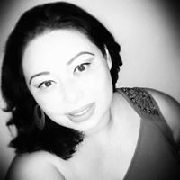 Annie Salinas Photo 3
