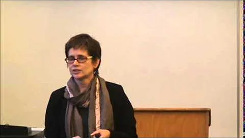 Julia Driver Photo 10