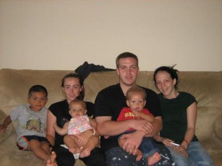 Linda Franks Photo 17