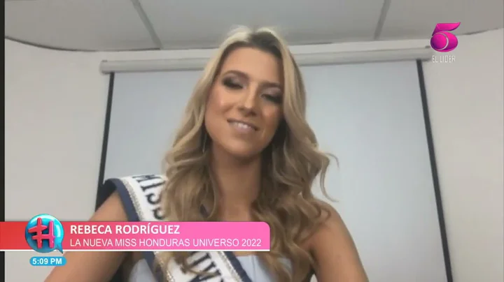 Rebecca Rodriguez Photo 44