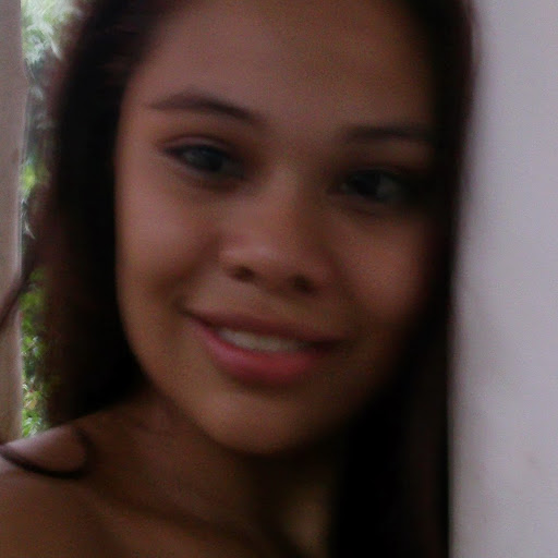 Stephanie Calvo Photo 10
