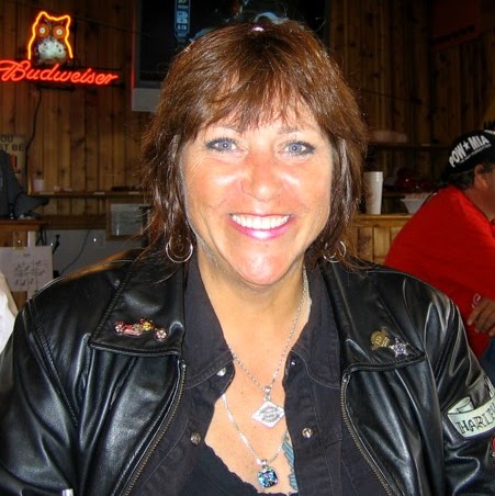 Laura Greenwood Photo 11