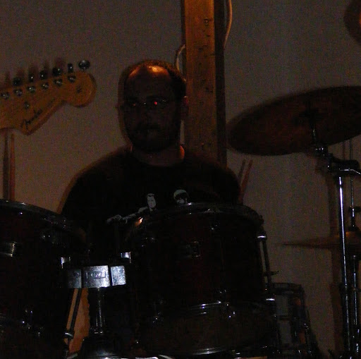 Tony Zamora Photo 11