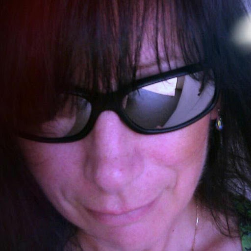 Wendy Klein Photo 16