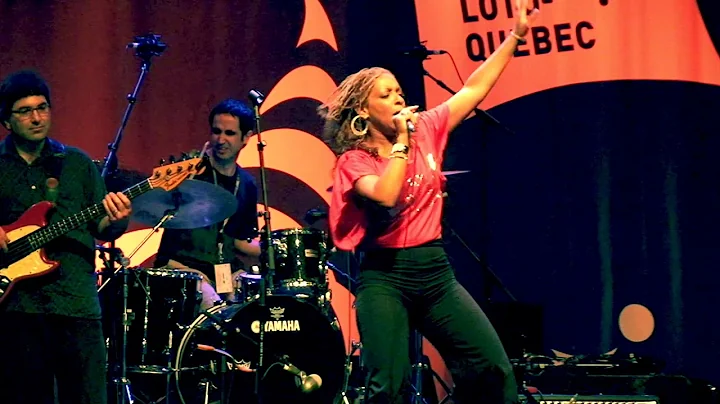 Tamara Peterson Photo 33