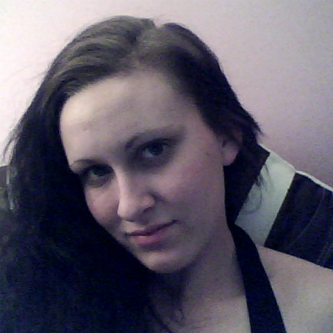Laura Cherry Photo 13