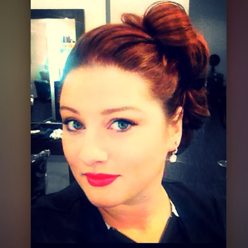 Lauren Decker Photo 14