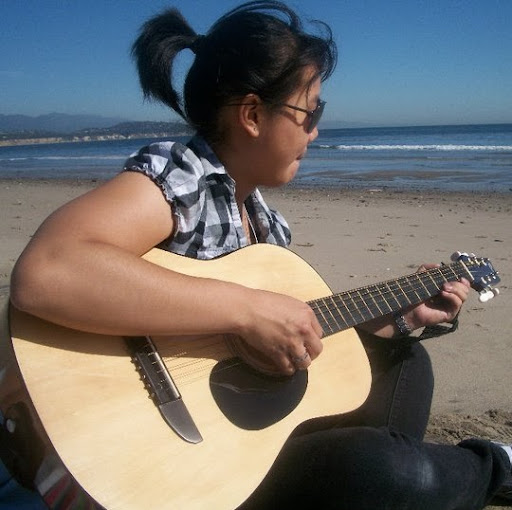 Jennifer Quach Photo 12