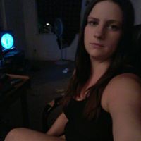 Michelle Nielsen Photo 6