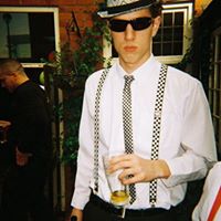 Daniel Bevins Photo 6
