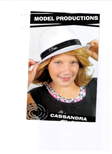 Cassandra Henderson Photo 12