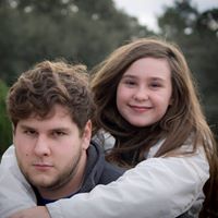 Michelle Henley Photo 8