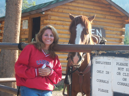 Jennifer Straub Photo 17