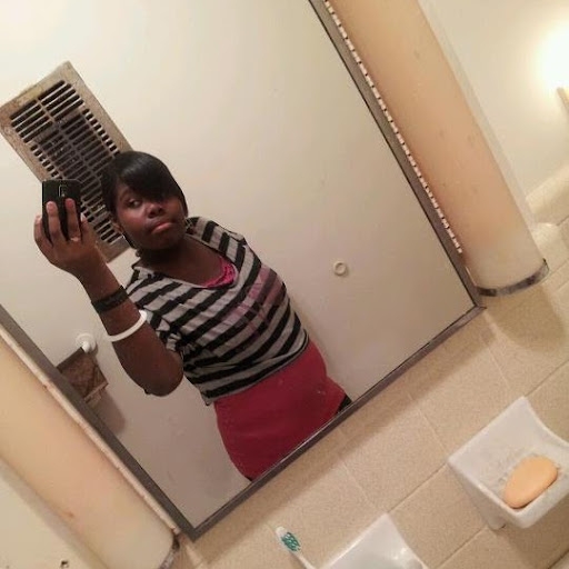Nakia Smith Photo 12