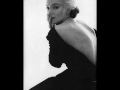 Marilyn Small Photo 27