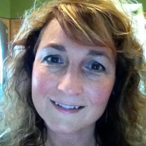 Cathie Roberts Photo 9