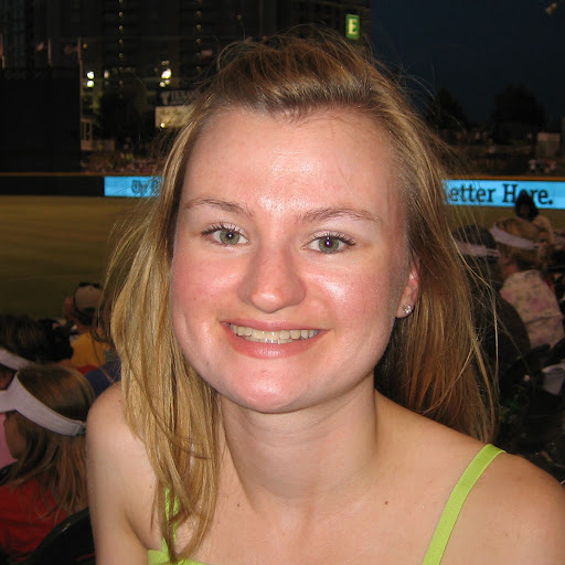 Rebecca Anderson Photo 10