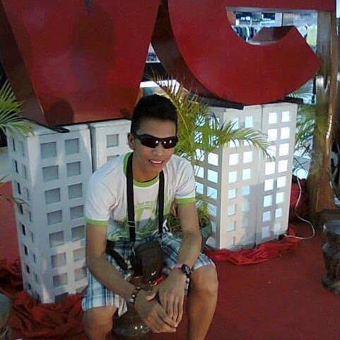 Frederick Ramos Photo 13