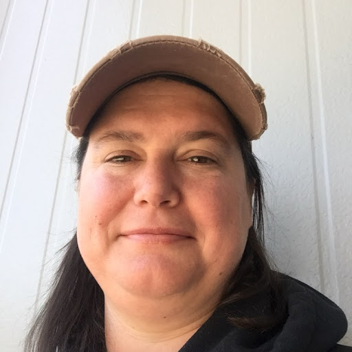 Angela Hensley Photo 14