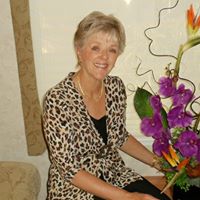 Diane Field Photo 7