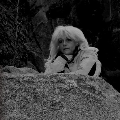 Nancy Mann Photo 17
