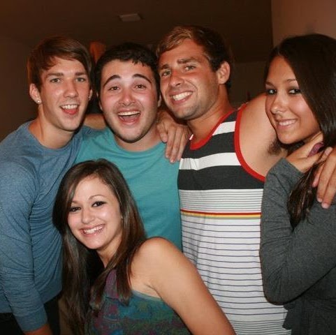 Taylor Ruiz Photo 13