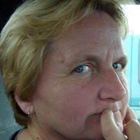 Laurie Locklear Photo 6