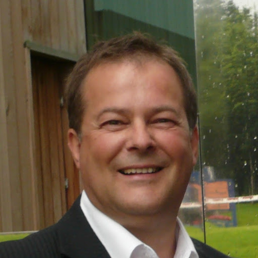 Paul Findlay Photo 13