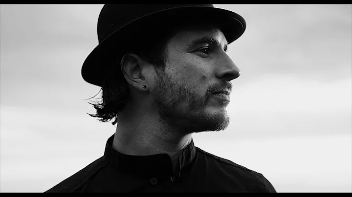 Luciano Saenz Photo 11