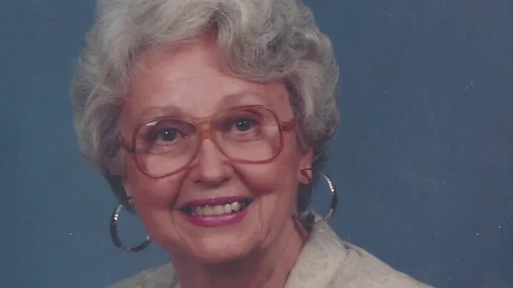 Ruth Hudson Photo 26