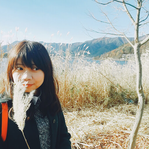 Phoebe Chen Photo 12