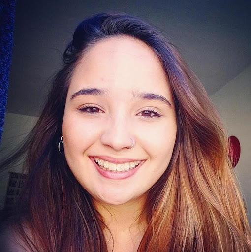 Evelyn Garcia Photo 7