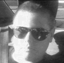Jonathan Strong Photo 10