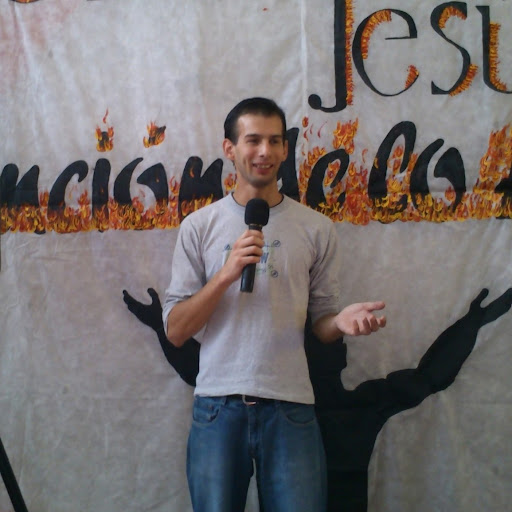 Leonardo Galvan Photo 11