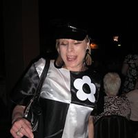 Julie Paton Photo 1
