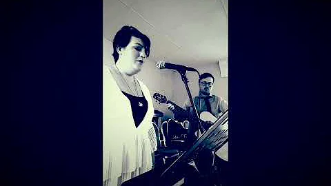Kate Connolly Photo 28